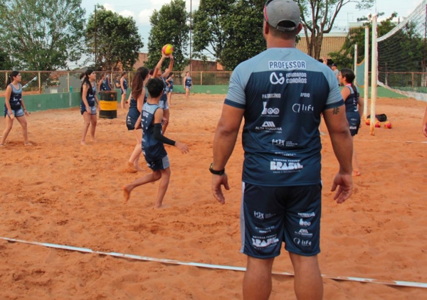 Vôlei de Praia SJB - Formando Cidadãos - Ano 3 